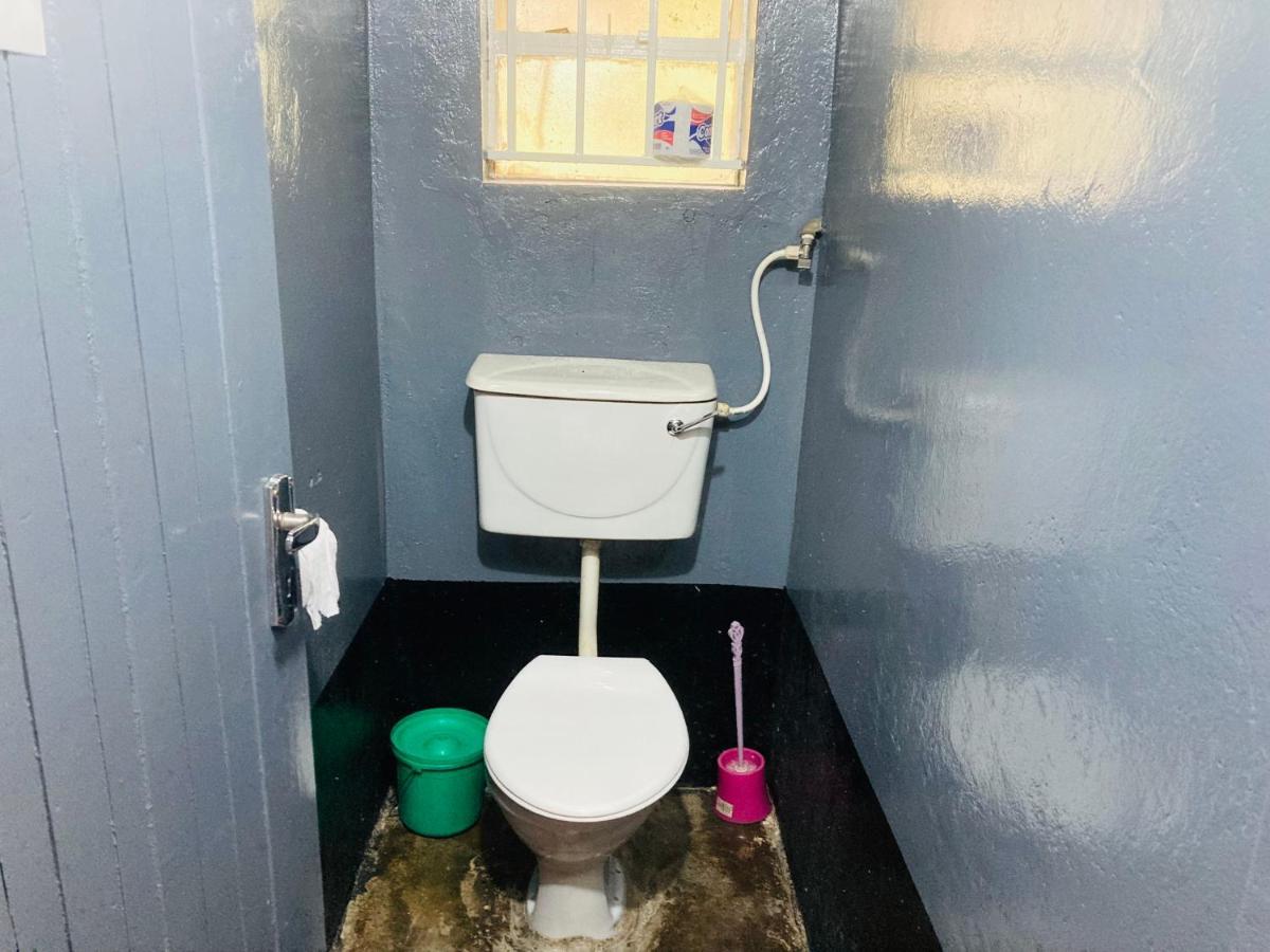 Yes Hostel Fort Portal Zewnętrze zdjęcie